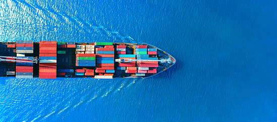 Производитель алюминия из ОАЭ объявил форс-мажор по ряду контрактов после атаки на завод